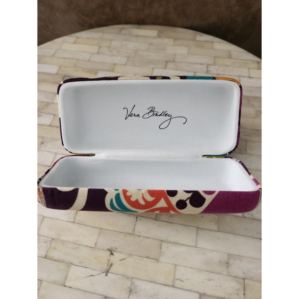 Vera Bradley Hard Clamshell Eyeglass or sunglasses Case EMPTY - Picture 3 of 3
